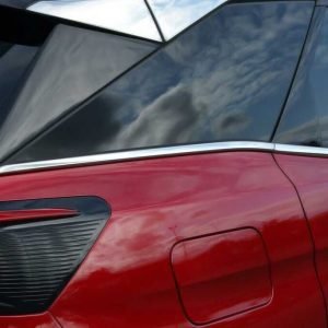 OMSA Peugeot 3008 Krom Cam Alt Çıtası 8 Parça 2016-2024 Arası